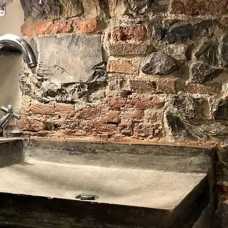 Lovingenoa Prione Appartement